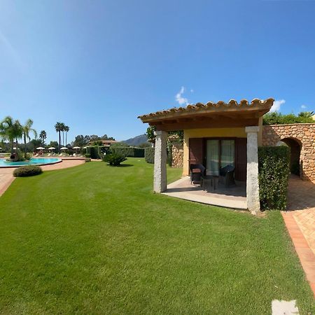 Le Anfore Hotel Villasimius Exterior photo